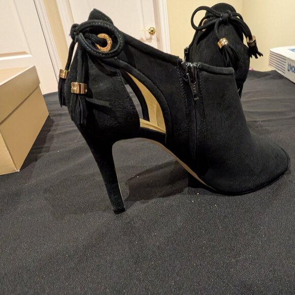 Michael Kors Jennings Suede Bootie - Picture 1 of 7
